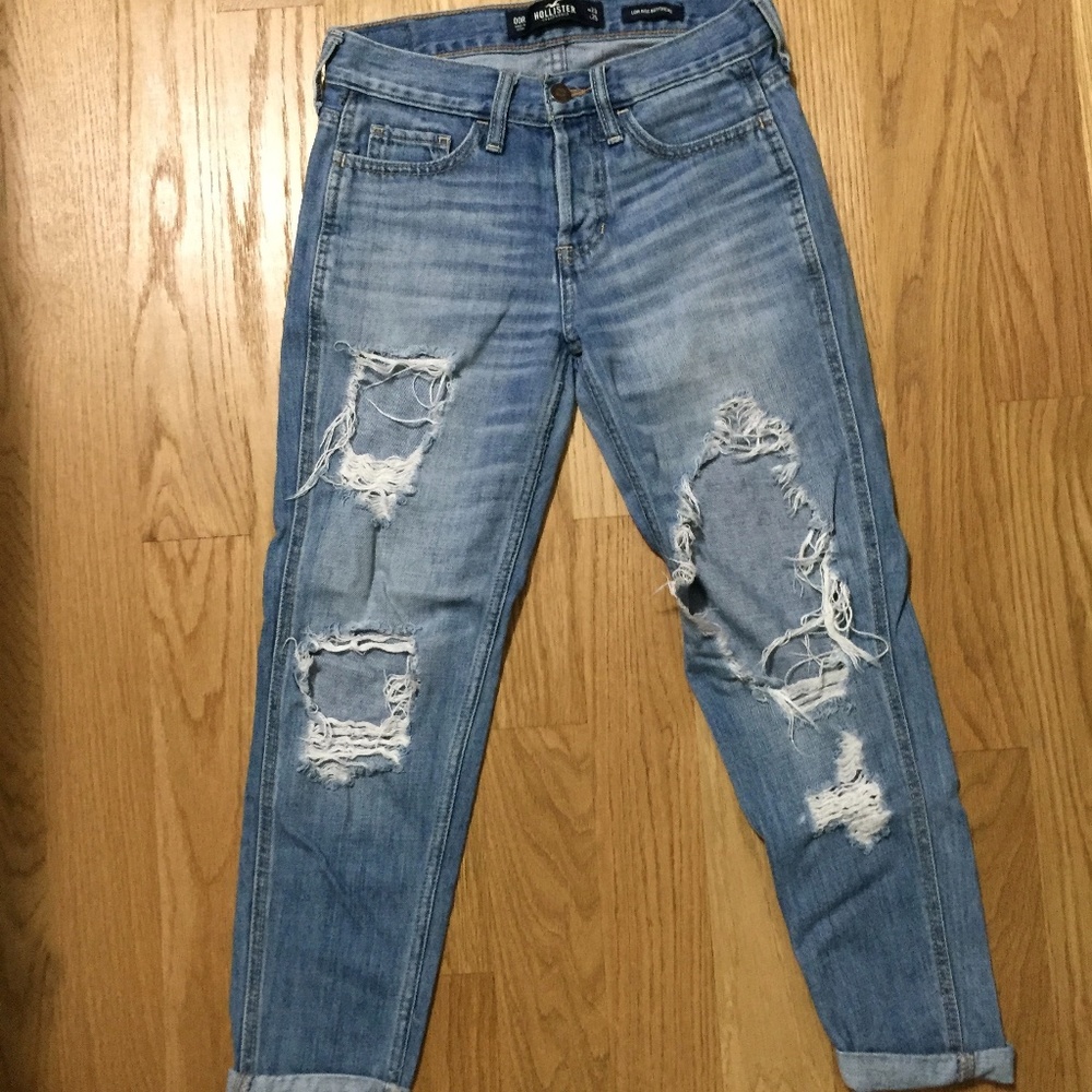 Hollister Low Rise Boyfriend Skinny Fit 00r NWT